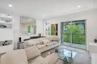 1 1434 EVERALL STREET - thumbnail 8