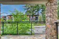 1 1434 EVERALL STREET - thumbnail 10
