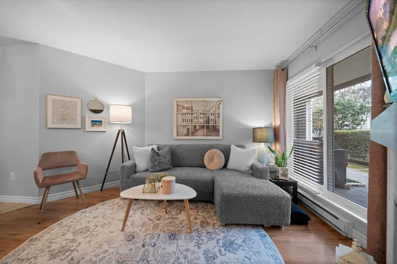 215 6359 198TH STREET - photo 3 of 25