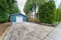 14694 17 AVENUE - thumbnail 22