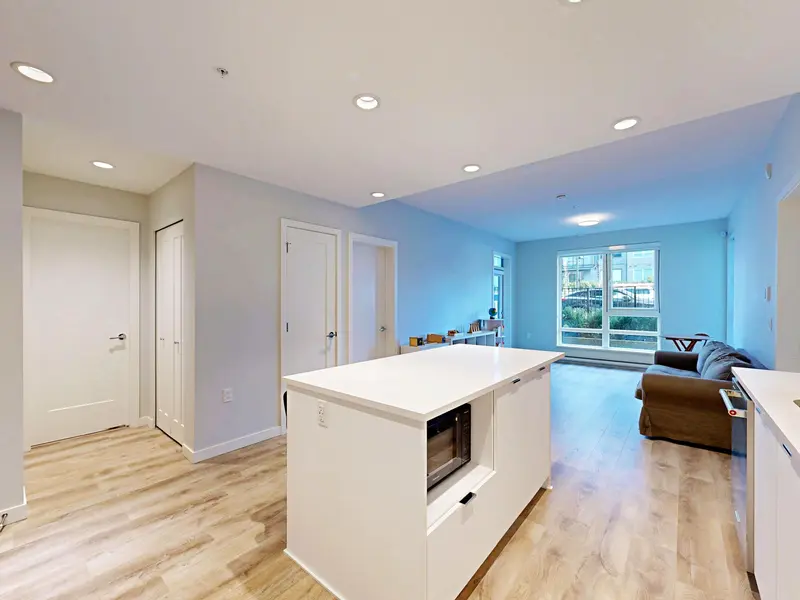 208 615 COTTONWOOD AVENUE - photo 3 of 20