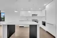 702 1588 JOHNSTON ROAD - thumbnail 8