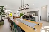42 16685 25 AVENUE - thumbnail 1