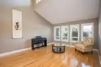 1754 142 STREET - thumbnail 2