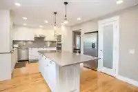 1754 142 STREET - thumbnail 12