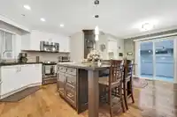 19 15137 24 AVENUE - thumbnail 2