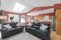 1968 129 STREET - thumbnail 15