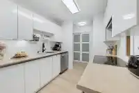 203 15375 17 AVENUE - thumbnail 4
