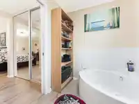9 1840 160 STREET - thumbnail 19