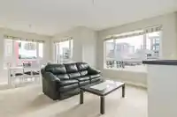 213 2970 KING GEORGE BOULEVARD - thumbnail 3
