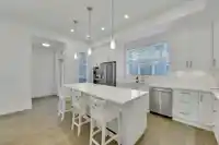 16771 17 AVENUE - thumbnail 9
