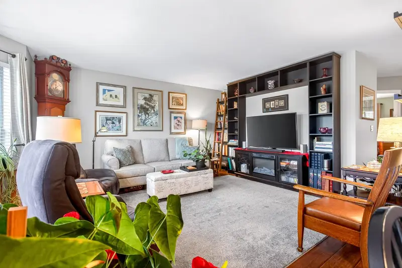 50 12296 224TH STREET - photo 4 of 25