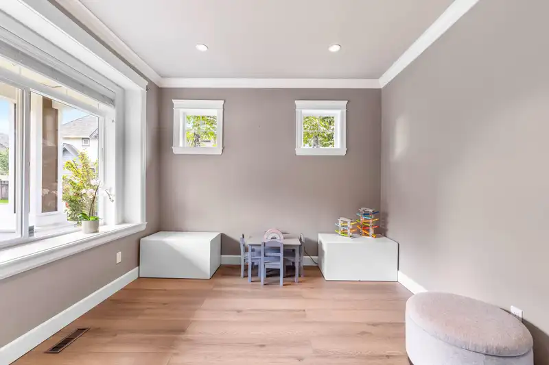 14661 36A AVENUE - photo 3 of 40
