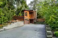 914 164 STREET - thumbnail 1