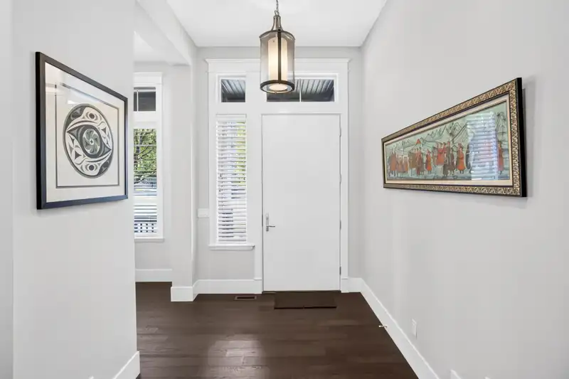 2784 164 STREET - photo 3 of 25