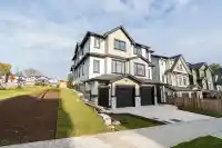 102 1840 165A STREET - thumbnail 2
