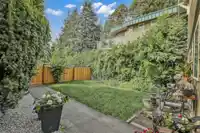 866 FINLAY STREET - thumbnail 38
