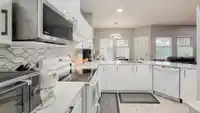 19 15677 24 AVENUE - thumbnail 7