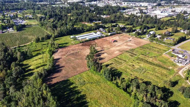 2737 LOCK STREET - photo 2 of 9