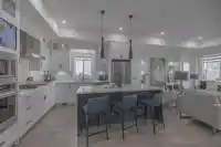 16787 16 AVENUE - thumbnail 4