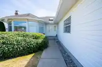 16158 16A AVENUE - thumbnail 2