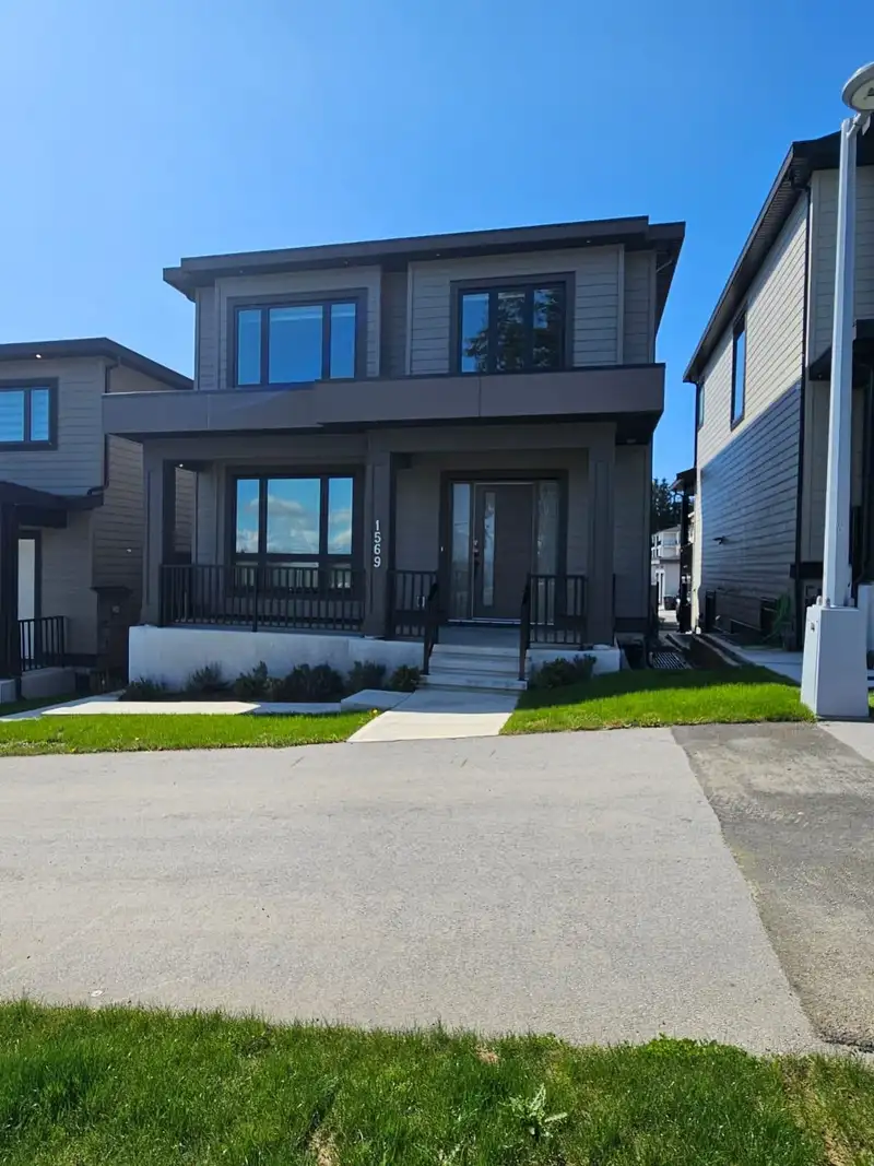 1569 168 STREET - photo 1 of 1
