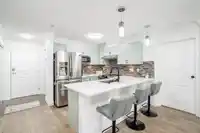 210 15188 22 AVENUE - thumbnail 11