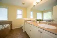 11 3502 150A STREET - thumbnail 25