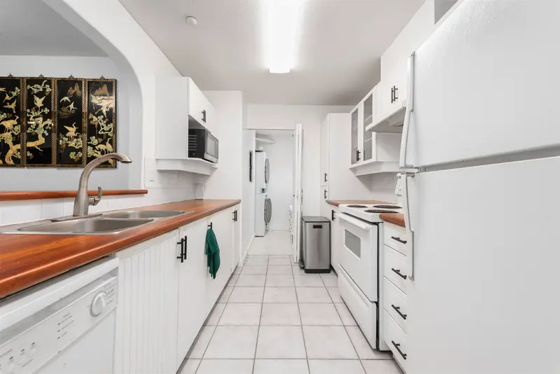 104 12633 NO 2 ROAD - photo 2 of 25