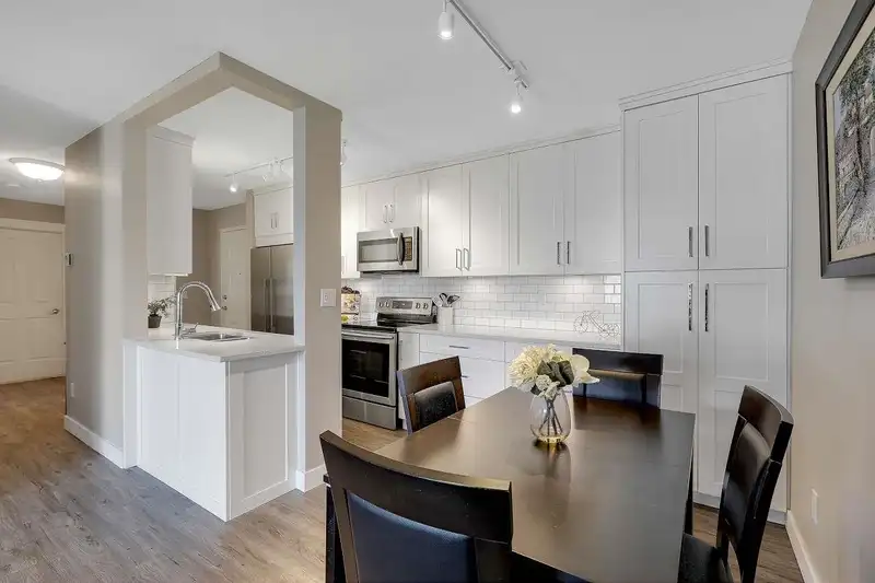 203 2239 152 STREET - photo 1 of 39
