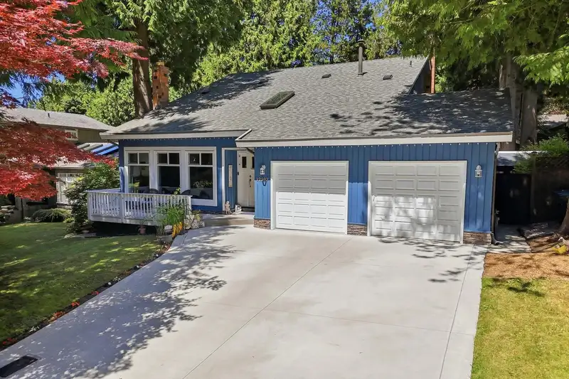 12597 20 AVENUE - photo 1 of 38