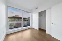 704 1500 MARTIN STREET - thumbnail 12