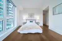 704 1500 MARTIN STREET - thumbnail 9