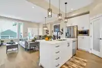 2135 165 STREET - thumbnail 1