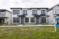 16730 16 AVENUE - thumbnail 2