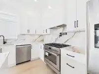 16730 16 AVENUE - thumbnail 7