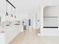 16730 16 AVENUE - thumbnail 8