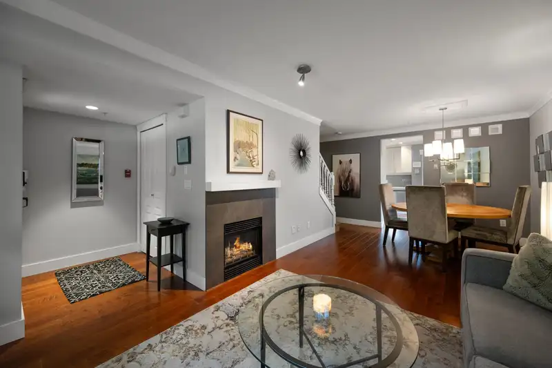 11 15432 16A AVENUE - photo 4 of 25