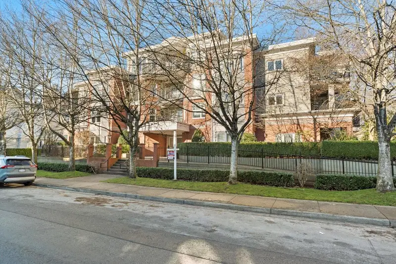 207 2253 WELCHER AVENUE - photo 3 of 25