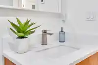 14842 BEACHVIEW AVENUE - thumbnail 17