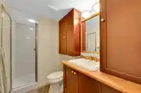 309 15111 RUSSELL AVENUE - thumbnail 11