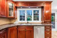 17283 20 AVENUE - thumbnail 8