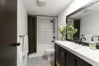 301 1561 VIDAL STREET - thumbnail 11
