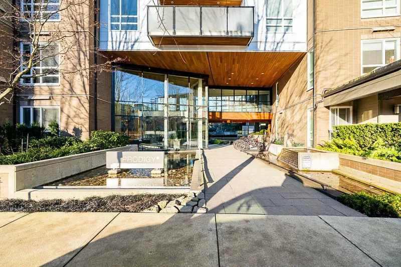 PH1 6033 GRAY AVENUE - photo 3 of 25