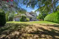 13749 21 AVENUE - thumbnail 38