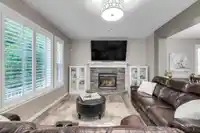 3359 145A STREET - thumbnail 5