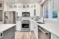3359 145A STREET - thumbnail 9