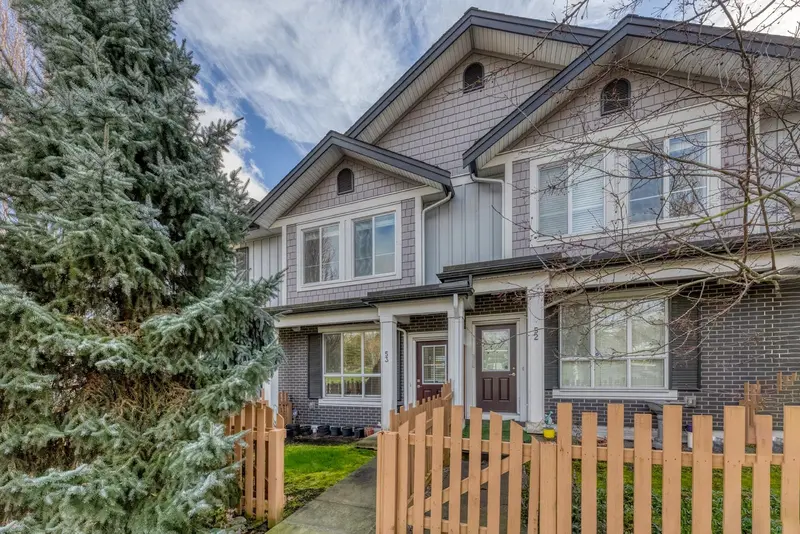 53 7157 210 STREET - photo 1 of 25