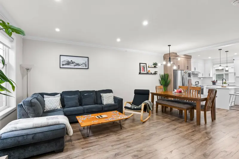 11 2033 MCKENZIE ROAD - photo 4 of 25