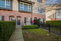 192 2450 161A STREET - thumbnail 3